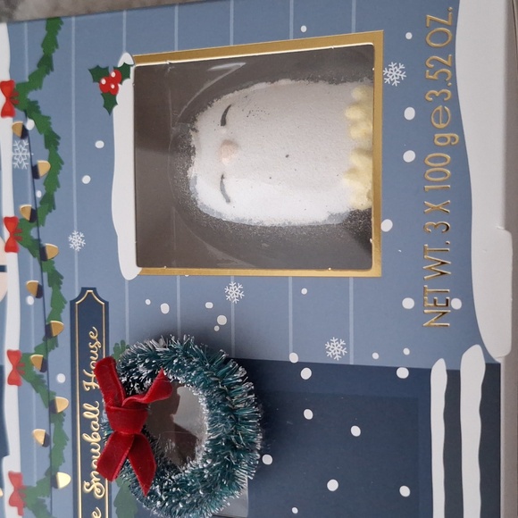 NEW Holiday Bath Bomb Set - Picture 2 of 4